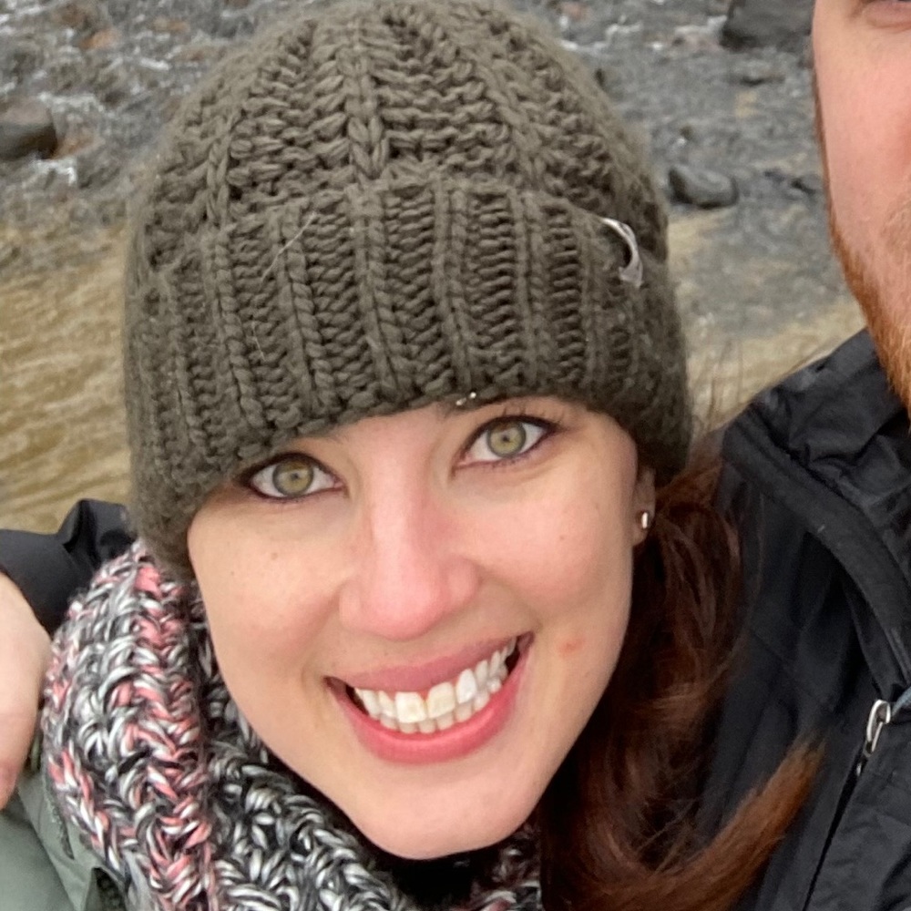 Meet your Posher, Anna